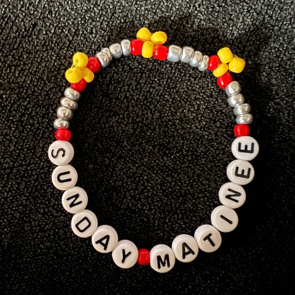 Taylor Swift Sunday matinee friendship bracelet - Picture 1 of 1